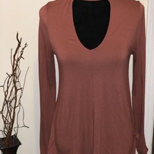 Express warm brown, faux neck, keyhole top